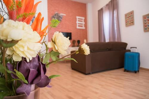 Apartamentos Sevilla Palace - image 2