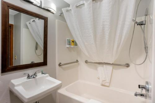 Best Western Shippensburg - image 2