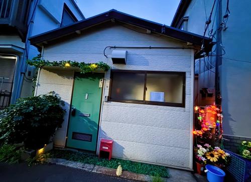 Yui HOSTEL