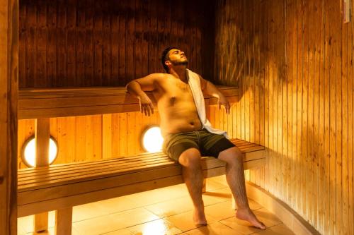 Сауна, Seven Oaks Hotel with Heated Indoor Pool and Fitness Centre Carlow Town in Карлов