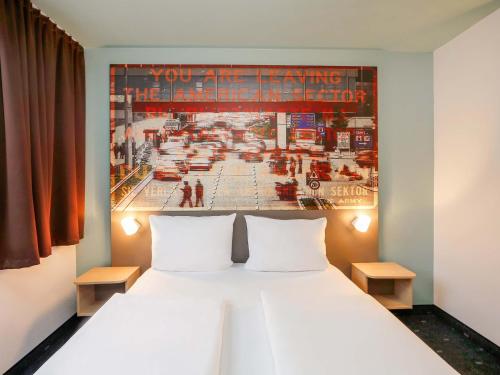 B&B Hotel Berlin-Dreilinden in Kleinmachnow, Deutschland