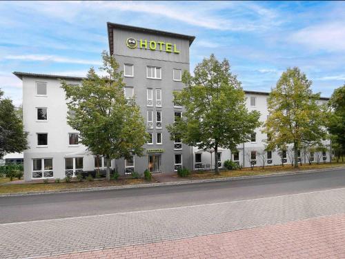 Exterior view, B&B HOTEL Berlin-Dreilinden in Kleinmachnow