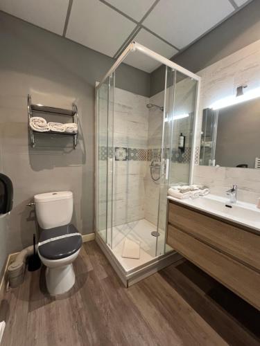 Chenal Hotel - image 10