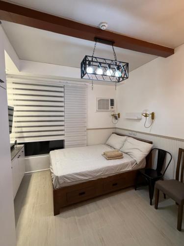 Flat 316 Modern Minimalist Studio Near Makati BGC, Manila
