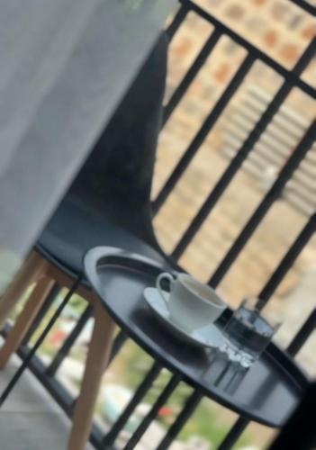 Bee Planet Garni in Garni