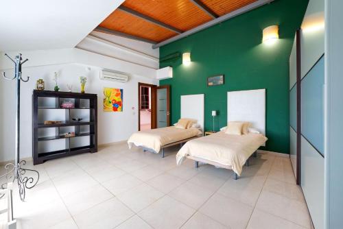 Parralito by VillaGranCanaria