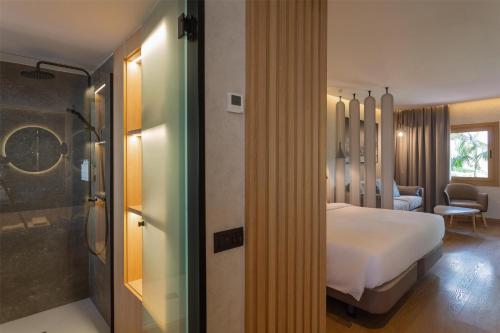 Radisson Resort & Residences Tenerife – Adults Only