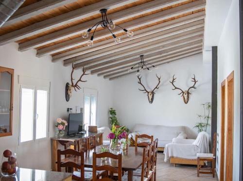 . CORTIJO EL PRADO ll