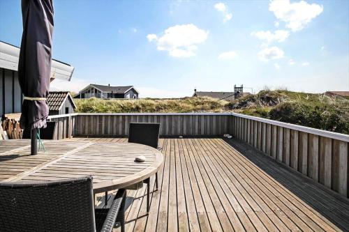 JB340-Frostrup-Krinkelkrogen-14 in Lild Strand