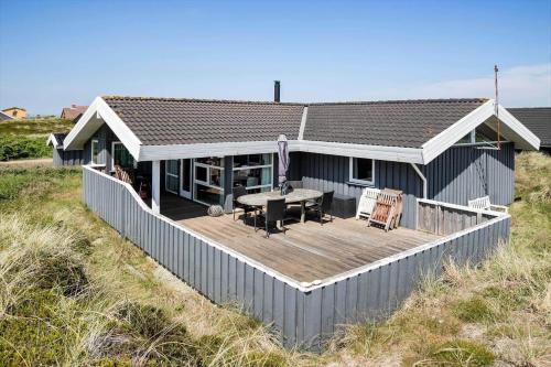 JB340-Frostrup-Krinkelkrogen-14 in Lild Strand
