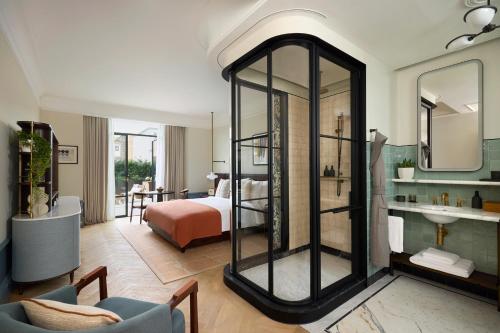 room detail thumbnail 0