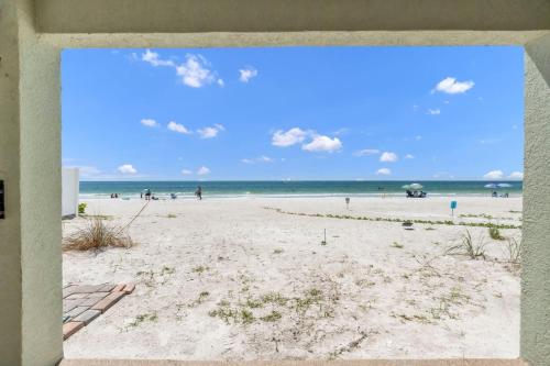 Shell Cove 106 condo - image 12
