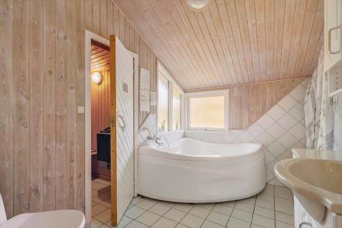 JB293-Fjerritslev-Tyttebaerstien-24 in Klim Strand