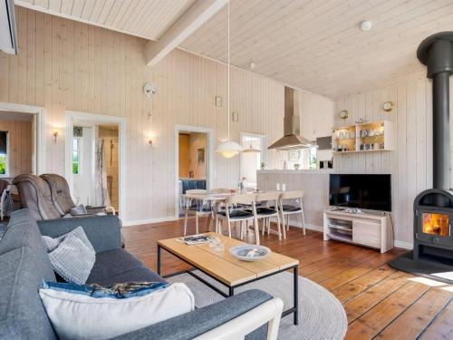 Holiday Home Annemie - 1-8km from the sea by Interhome in Saltum