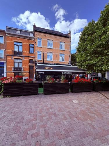 Hôtel Garden's jacuzzi spa 1 (Hotel Garden's jacuzzi spa 1) in Evere