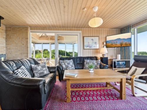 Holiday Home Eleana - 300m to the fjord by Interhome in รอสคิลเดอ