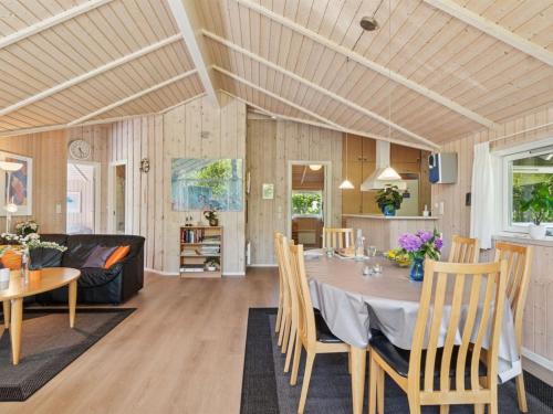  Holiday Home Sophi - 425m from the sea by Interhome in Fårevejle