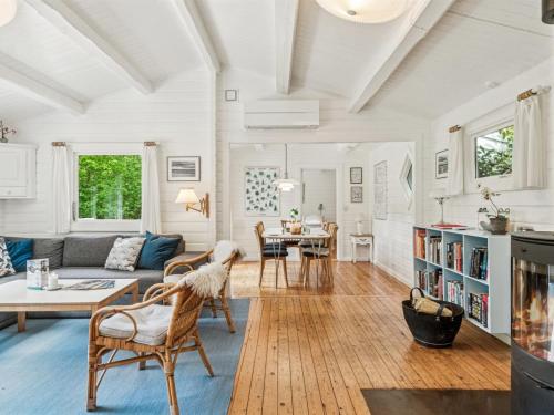 Holiday Home Nititzki - 600m from the sea by Interhome in 尼克賓西蘭島