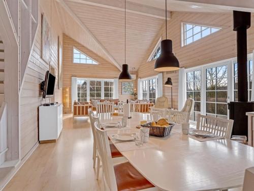 Holiday Home Zişan - 1-1km from the sea by Interhome (Holiday Home Zisan - 1-1km from the sea by Interhome) in 伊德斯特納