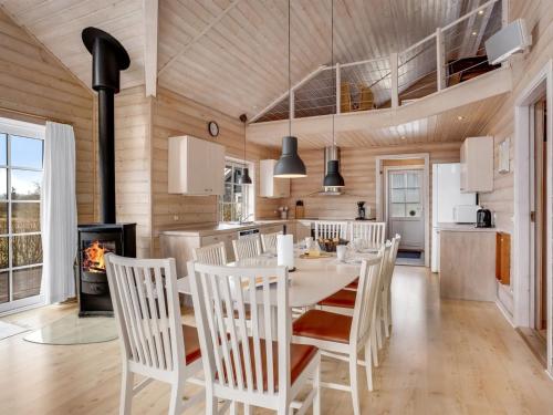 Holiday Home Zişan - 1-1km from the sea by Interhome (Holiday Home Zisan - 1-1km from the sea by Interhome) in 伊德斯特納