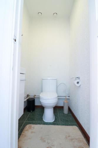 2-bed, 1,5-bath Old Town Flat with Sauna and Bar, Tallinn (foto 6)
