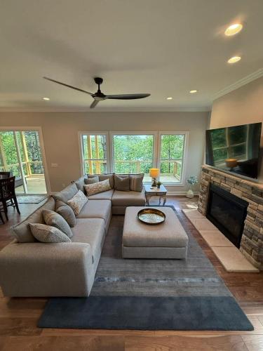 The Overlook at Lake James in Marion (NC)