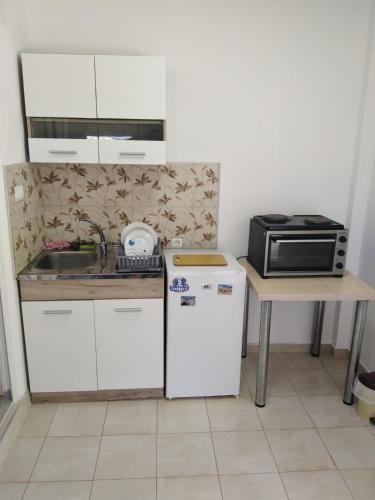 Apartments Dimitrieski in Trpejca