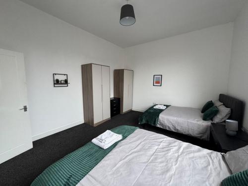 Salford Quays Modern 2BR Apt, Manchester (photo 8)