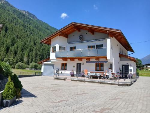 Apartment Familie Thomas und Angelika Melmer – khách sạn tại Piosmes