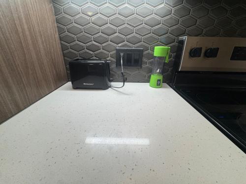 Cozy Abode in Vickery Meadow