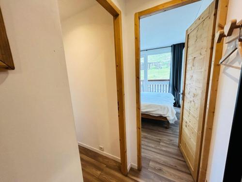 Residence Supertignes - Appartement renove · spacieux · grande terrasse MAE-3053 near La Montagne