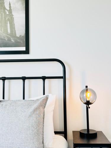 Block 2 Flat 17 Westfield Court - image 5