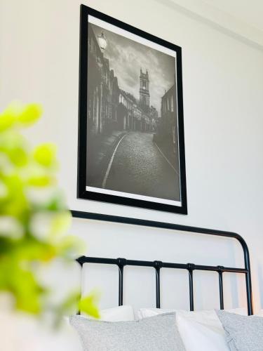 Block 2 Flat 17 Westfield Court - image 10