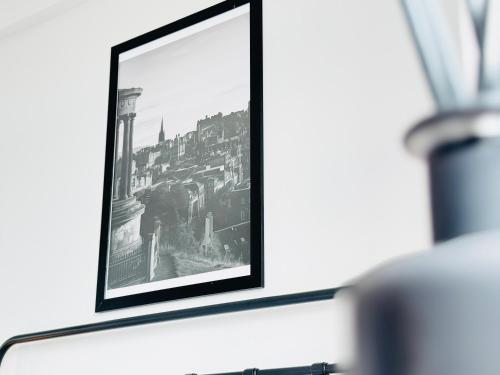 Block 2 Flat 17 Westfield Court - image 6