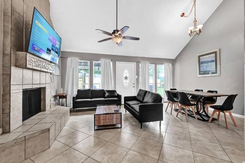 Létesítmények, Quiet 4BR Near Nasa & Kemah, King Bed, Bbq, Patio in Seabrook