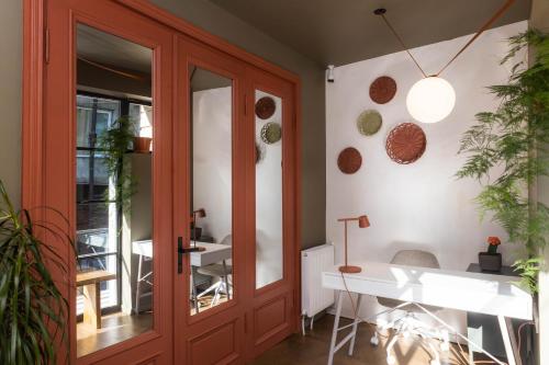 Ruby Hostel, Kutaisi - Private & Shared Rooms in Kutaiszi
