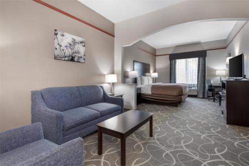 Best Western Limestone Inn and Suites in Mexia, USA
