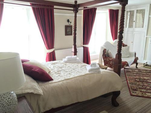 The Old Well Inn - image 4