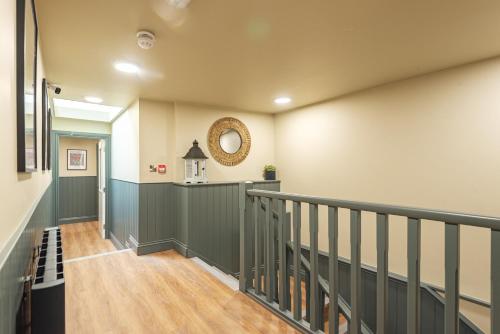 外部景觀, Central Whitchurch - Lowcross House Guest Bedroom 4 in 維特祖治