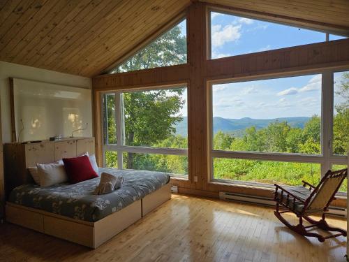 Eco Spa Highland in Grenville-Sur-La-Rouge (QC)