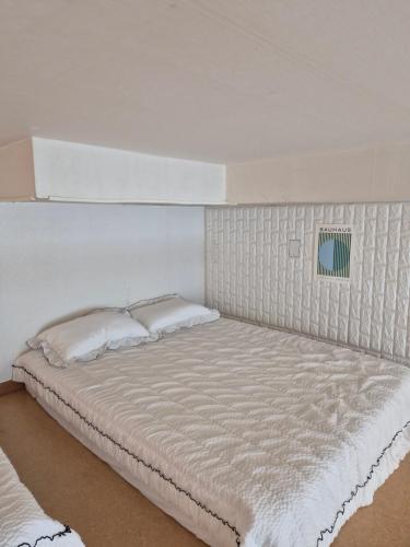 Hongdae Residence-5 1min from Hongik Uni station Exit #1, Soul (fotografie 8)