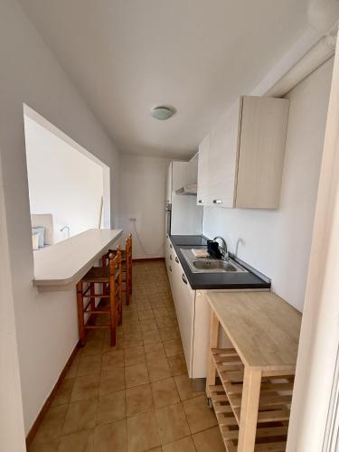 dapur, ESTUDIO LA SANTA AZUL in La Santa