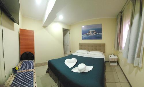 1 double bed