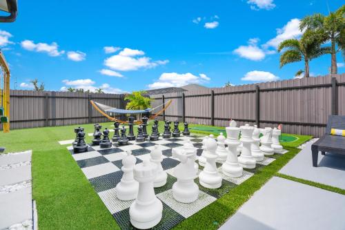 Relax & Play in Cape Coral Pool BBQ Family Fun, Cape Coral (Foto 7)