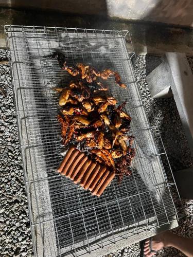 Facilities, There's A Borneo Guesthouse near Lido Beach