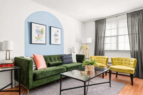 Cozy Midtown Apt Central Location Walkable