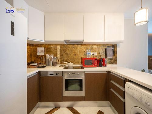 Le Chateau Vacation Homes,Fashion Avenue Residence, Dubai (photo 11)