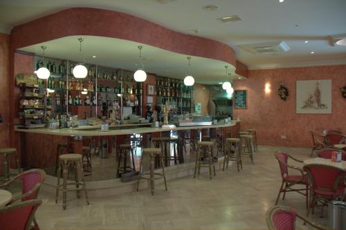 Hotel los Girasoles - image 6