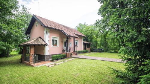  Nika in Čatrnja