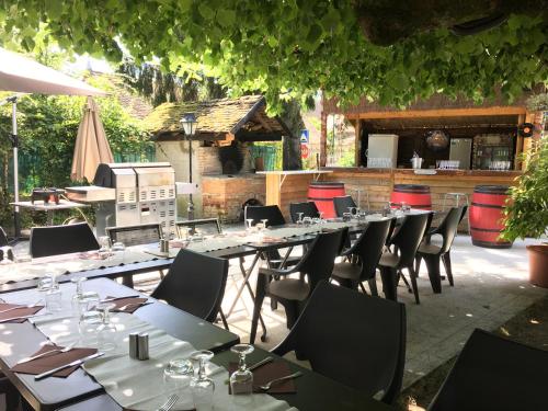 Restorāns, Le Relais Des Vieilles Postes in Les Avenieres-Veyrins-Thuellin